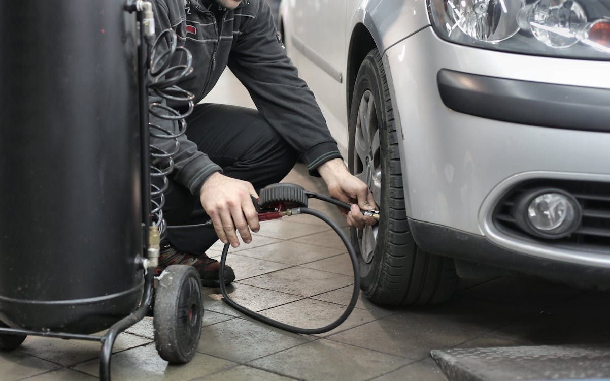 Car Detailing in Pooler, GA: Premium Mobile Service Near Savannah 1 Professional car detailing in Pooler GA near Savannah - Lux Detailer mobile auto detailing service