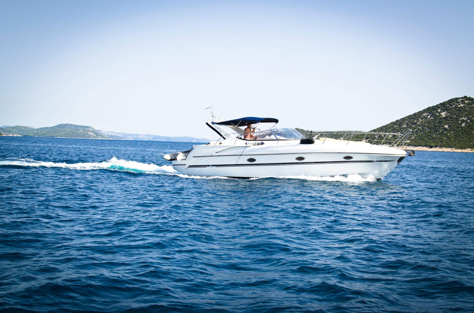 Expert boat and marine detailing service in Bluffton SC by Lux Detailer