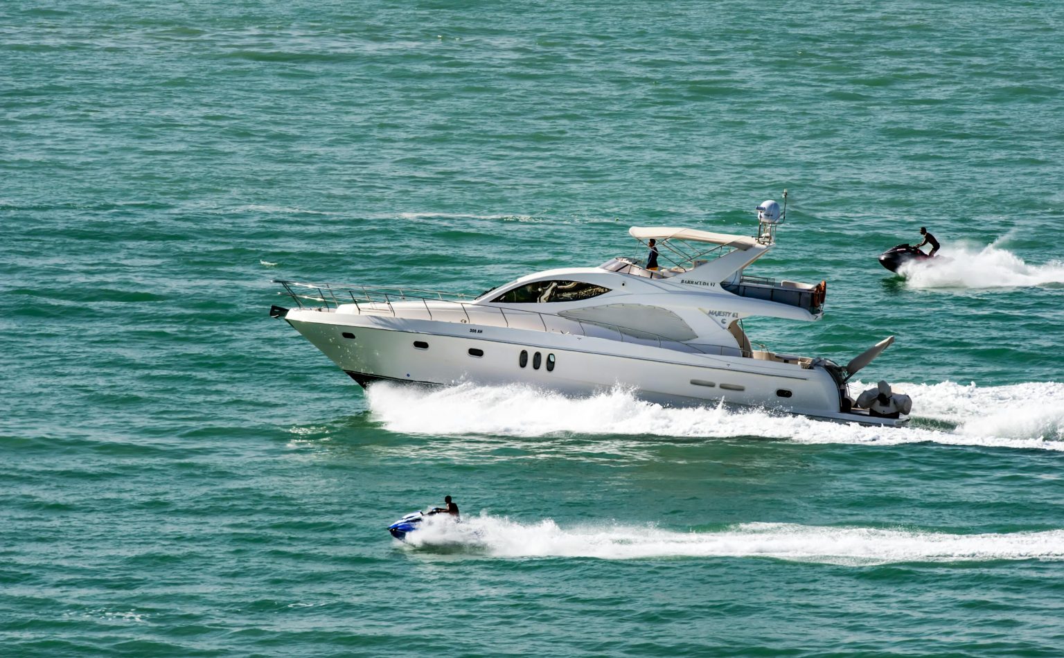 Expert boat and marine detailing service in Bluffton SC by Lux Detailer