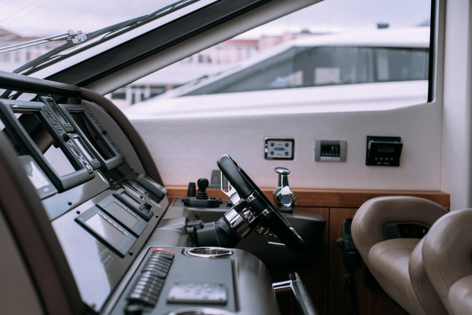 Expert boat and marine detailing service in Bluffton SC by Lux Detailer