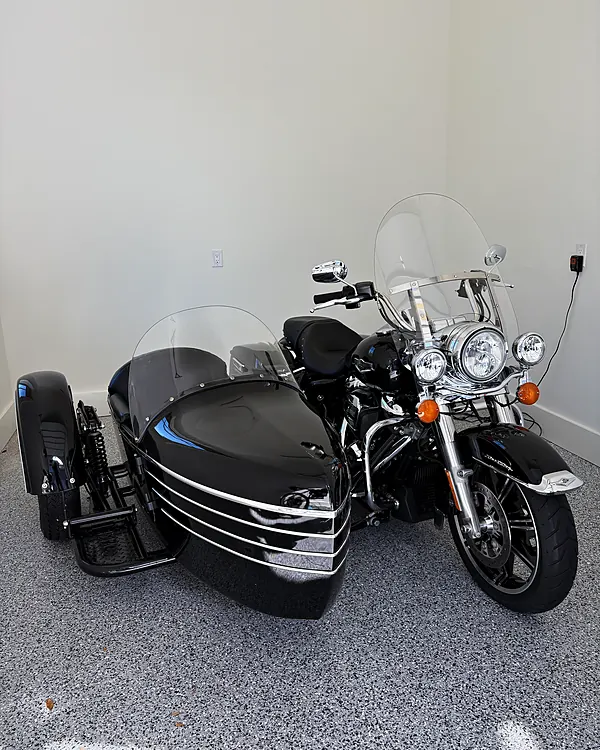 Harley-Davidson Sidecar Rig motorcycle detailing by Lux Detailer, mobile detailing in the Lowcountry: Hilton Head, Bluffton, Beaufort & Savannah
