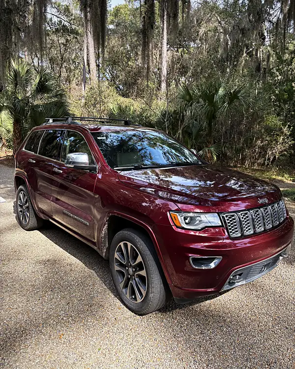 Jeep Grand Cherokee Overland paint correction by Lux Detailer, mobile detailing in the Lowcountry: Hilton Head, Bluffton, Beaufort & Savannah