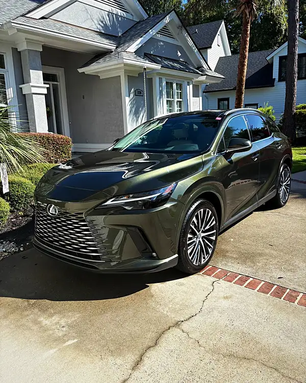 Lexus NX paint correction by Lux Detailer, mobile detailing in Richmond Hill, GA