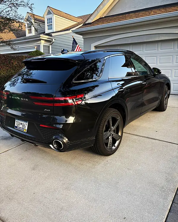 Genesis GV70 car detailing by Lux Detailer, mobile detailing in Savannah, GA